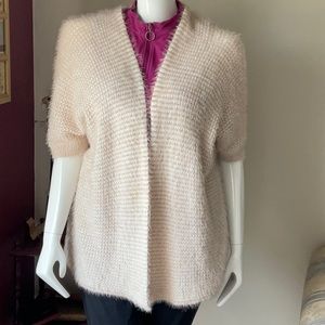 Addition Elle soft fuzzy cardigan 🎁 Free in bundle